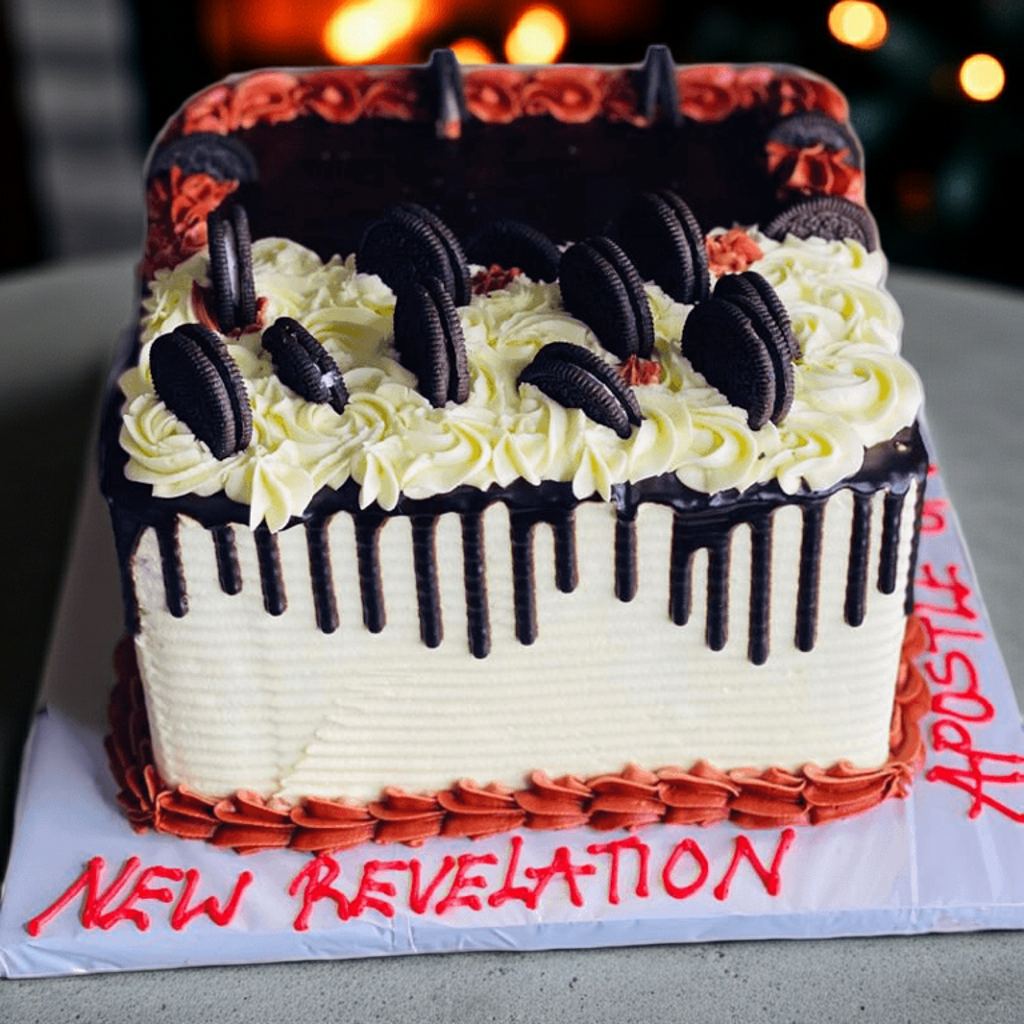 Custom Cakes | Elegant Tiered, Round, Square, Sheet & Heart Cakes for Every Celebration