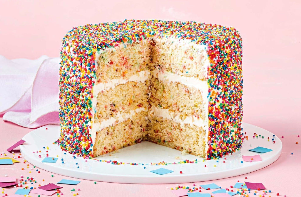 FloJo's Sweets Bento Lunchbox Cake – Custom Mini Cake Gift