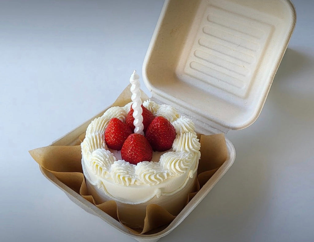 FloJo's Sweets Bento Lunchbox Cake – Custom Mini Cake Gift