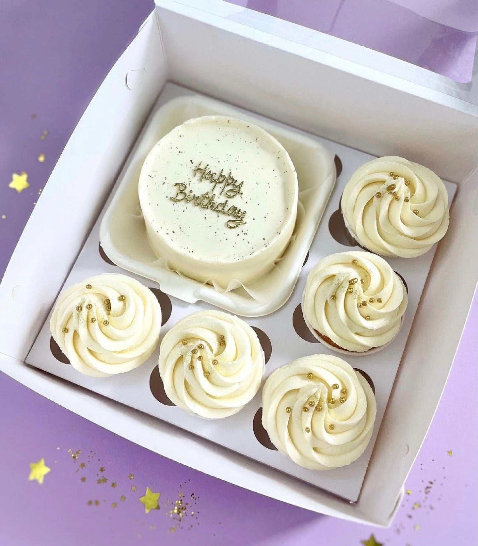 FloJo's Sweets Bento Cake & Cupcake Bundle – The Ultimate Sweet Gift Set