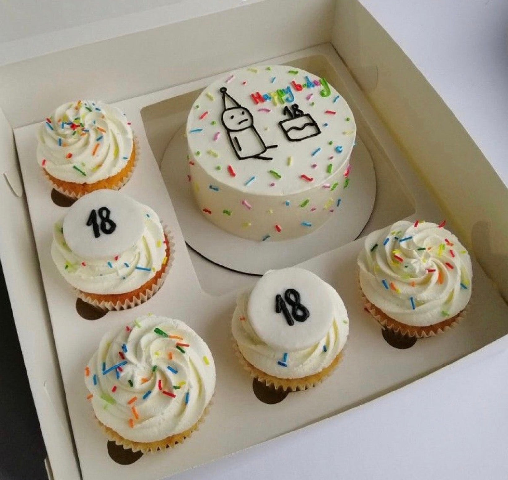FloJo's Sweets Bento Cake & Cupcake Bundle – The Ultimate Sweet Gift Set