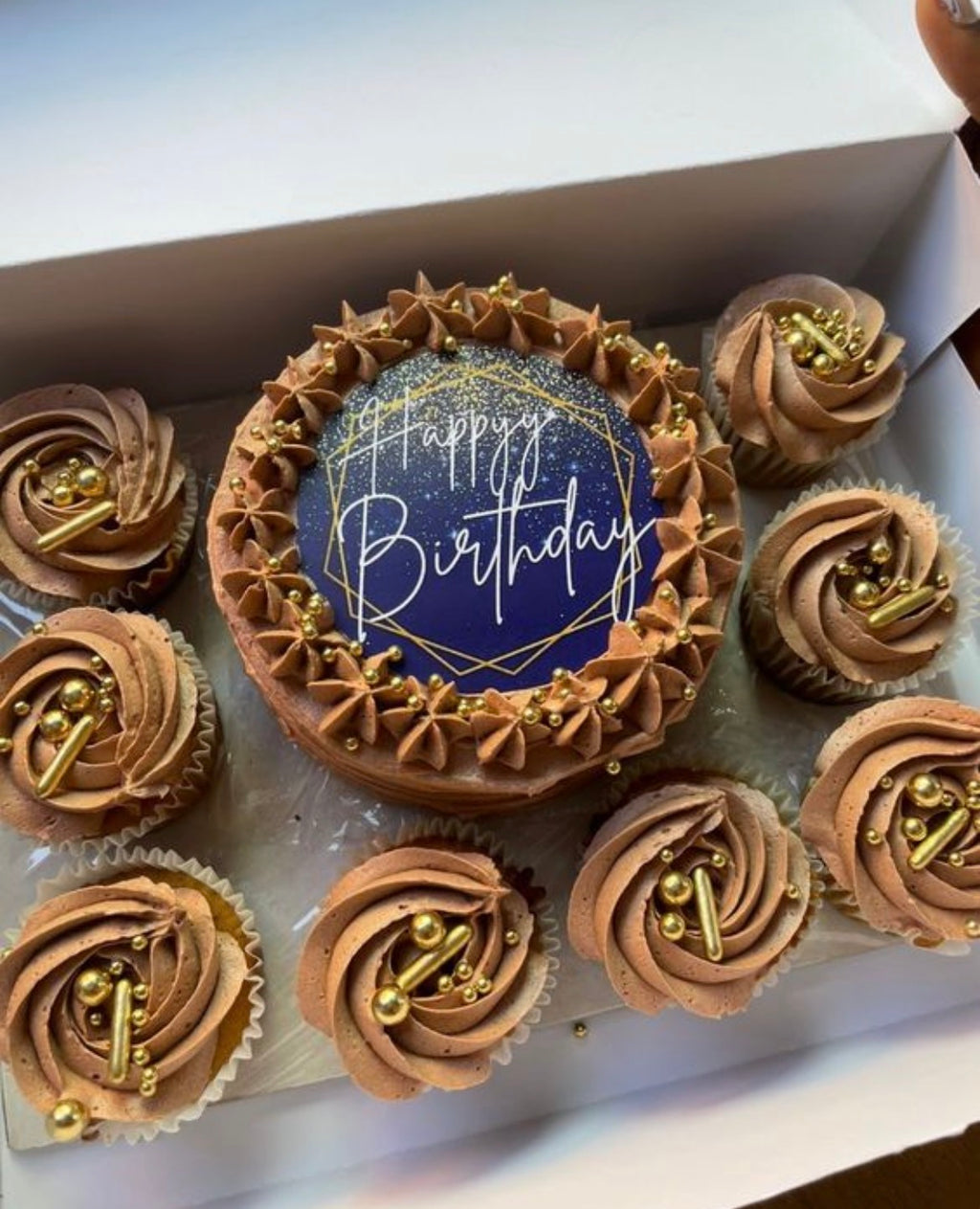 FloJo's Sweets Bento Cake & Cupcake Bundle – The Ultimate Sweet Gift Set