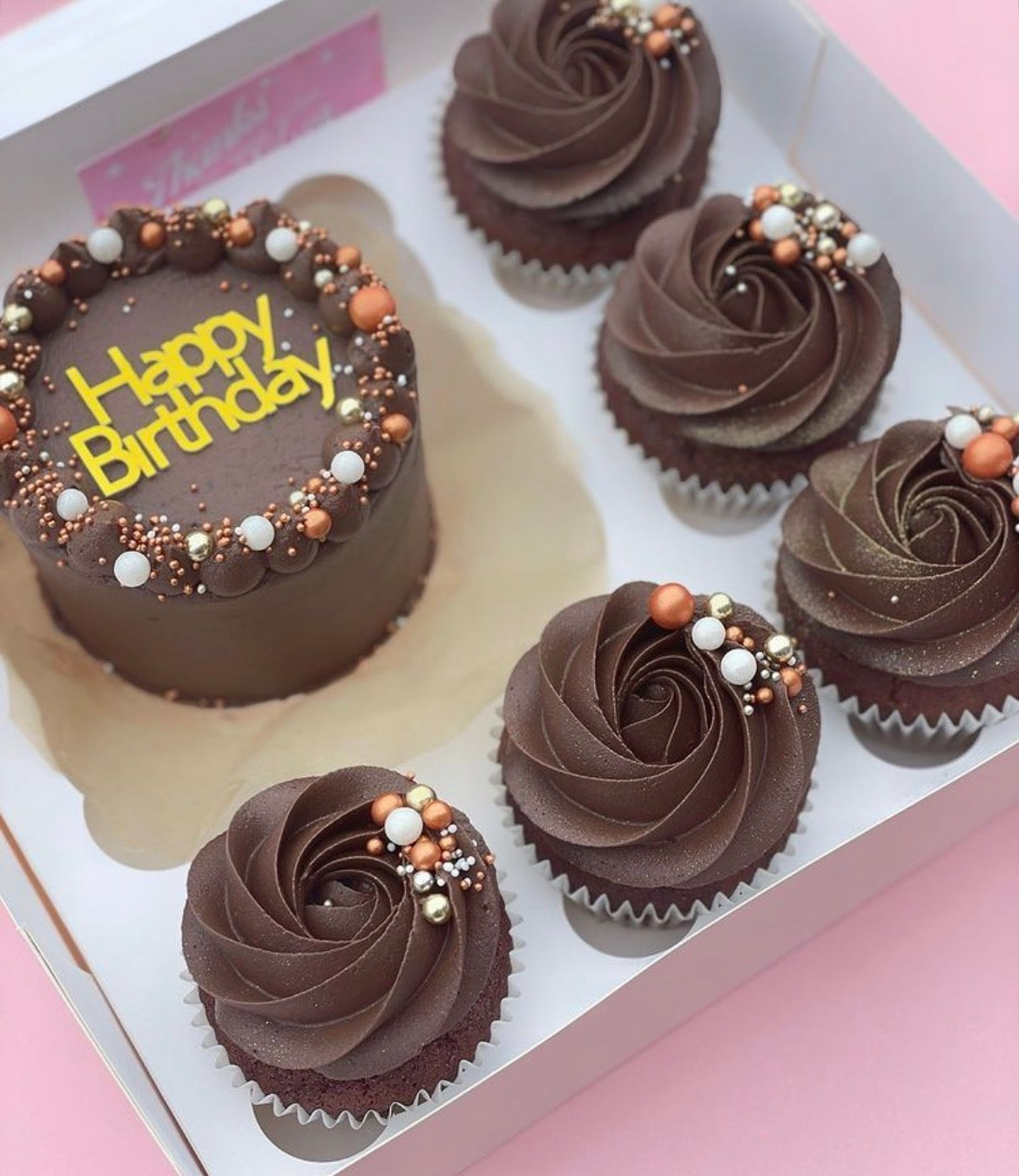 FloJo's Sweets Bento Cake & Cupcake Bundle – The Ultimate Sweet Gift Set
