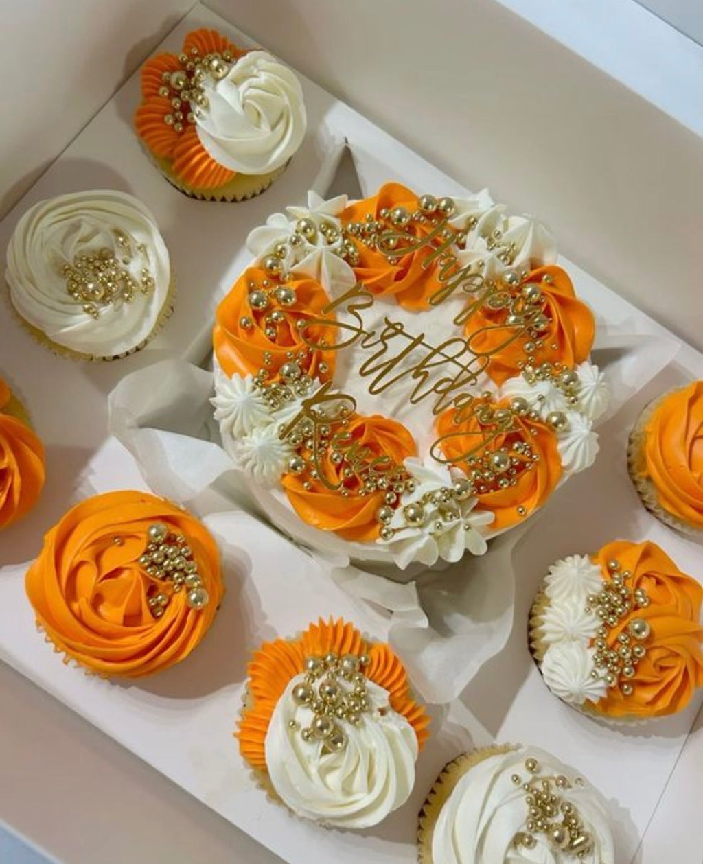 FloJo's Sweets Bento Cake & Cupcake Bundle – The Ultimate Sweet Gift Set