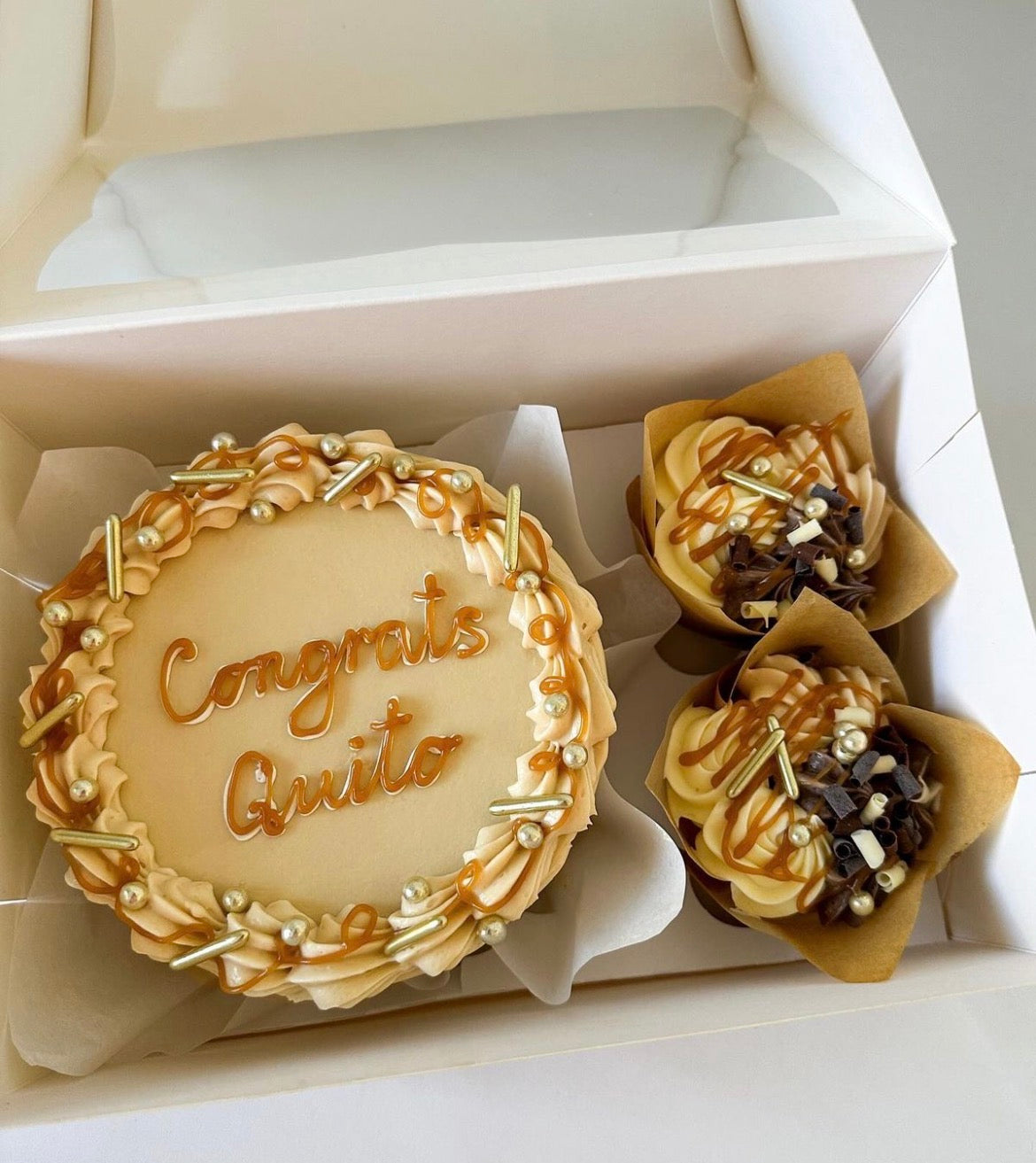 FloJo's Sweets Bento Cake & Cupcake Bundle – The Ultimate Sweet Gift Set