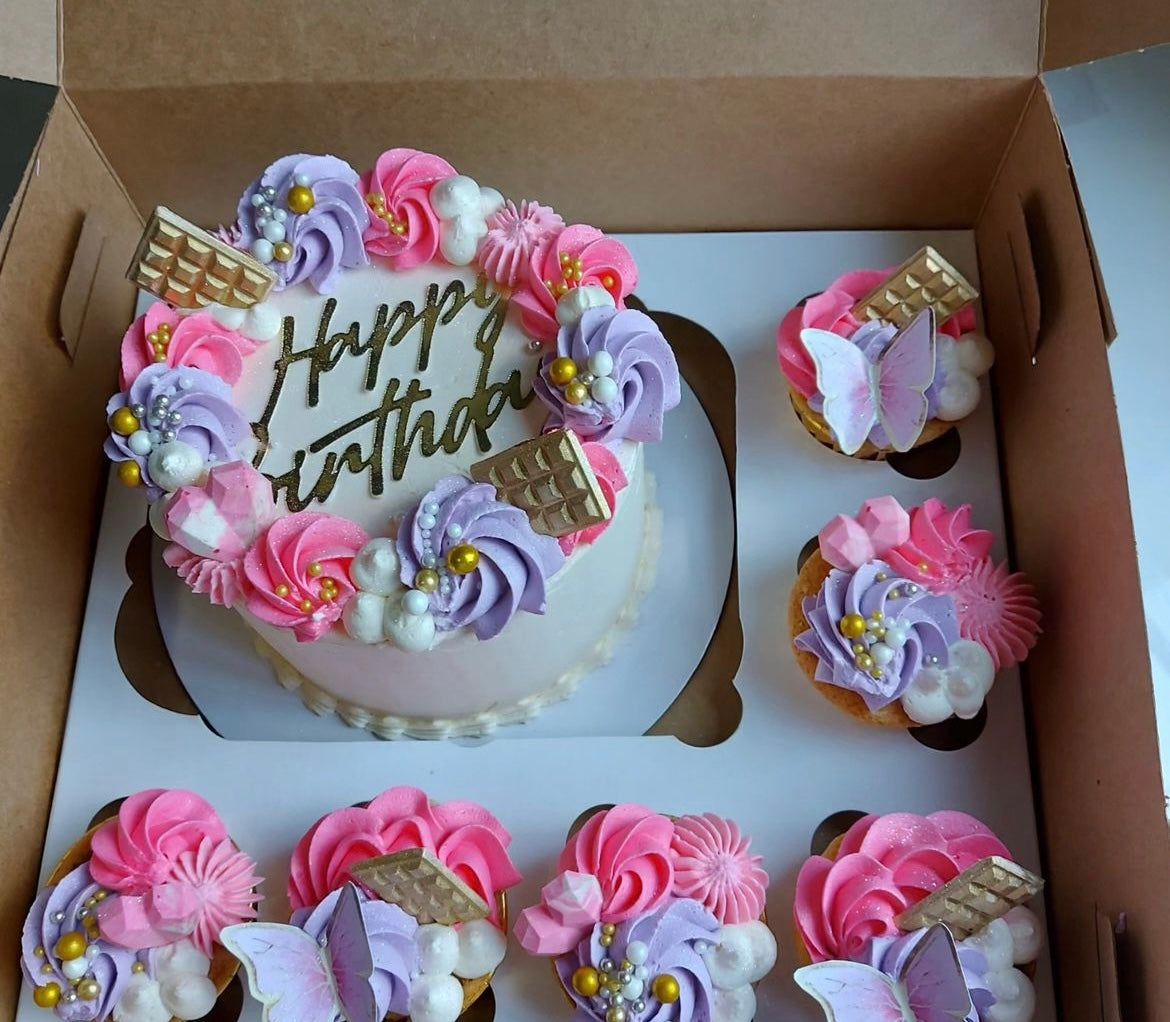 FloJo's Sweets Bento Cake & Cupcake Bundle – The Ultimate Sweet Gift Set